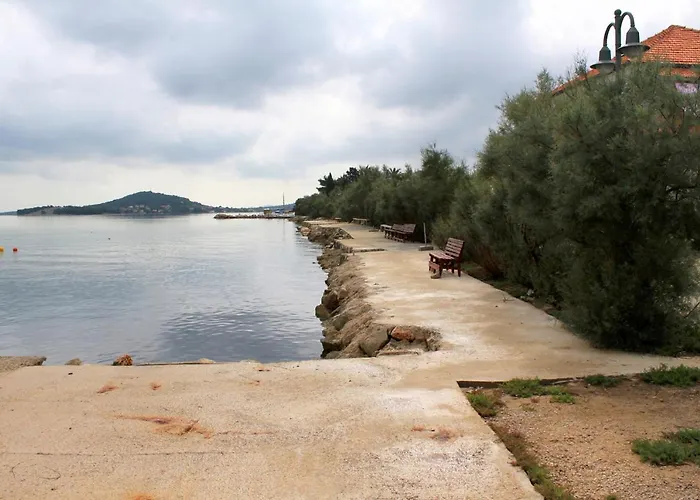 招待所 And By The Sea Nevidjane - Pasman - 11902 Neviđane